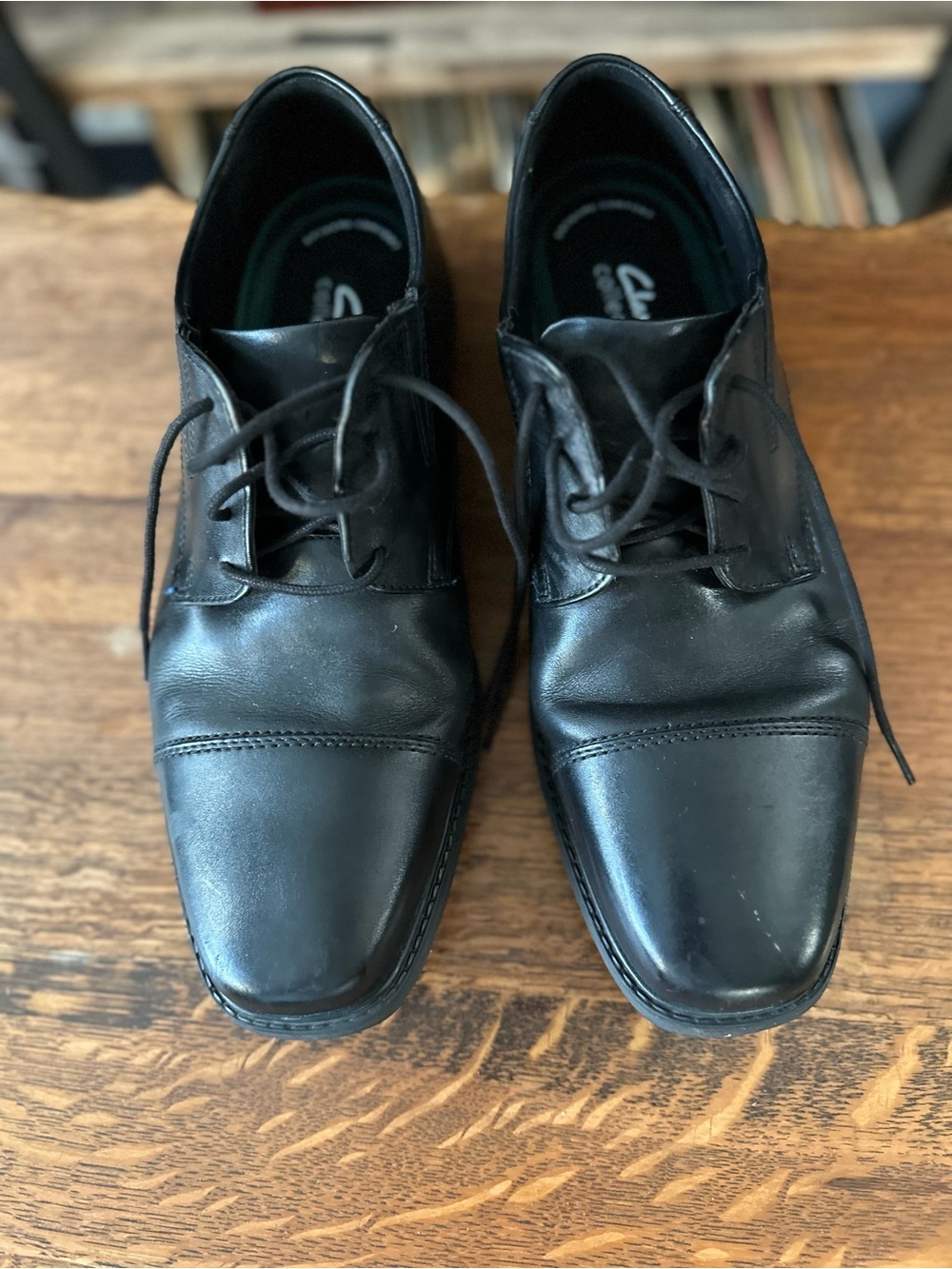 Clarks Men's Black Leather Lace-Up Oxford Shoes